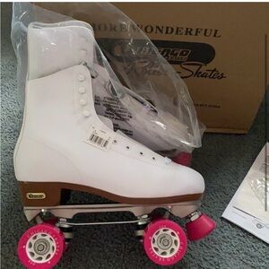 Ladies Chicago Roller skates